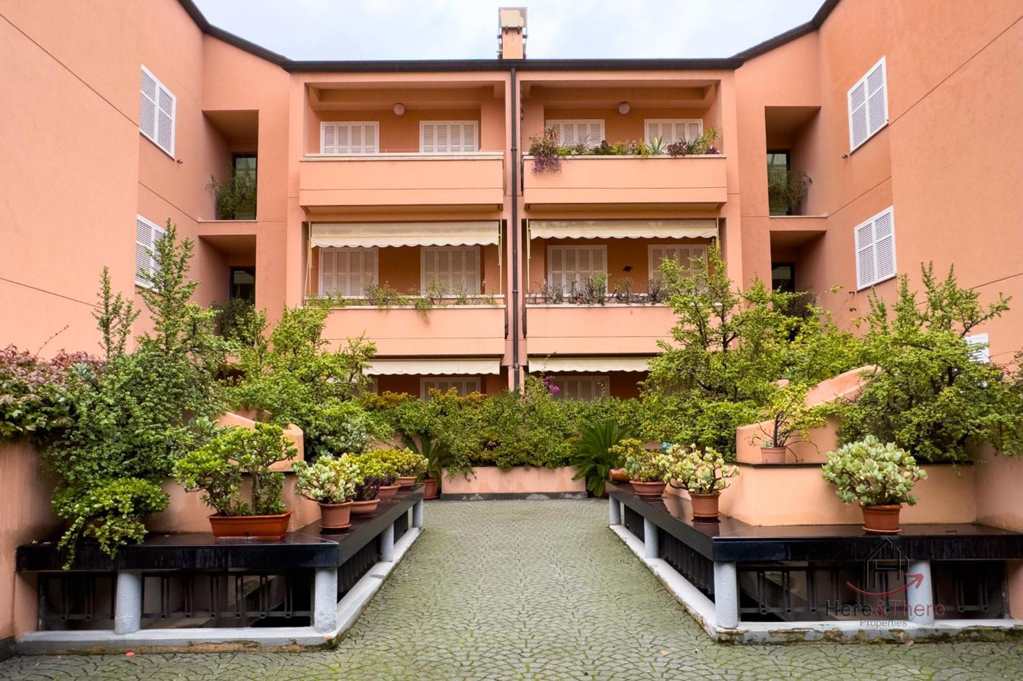 Balcony And Garage - Beaches 5Min Away - Smart Tv Loano Buitenkant foto